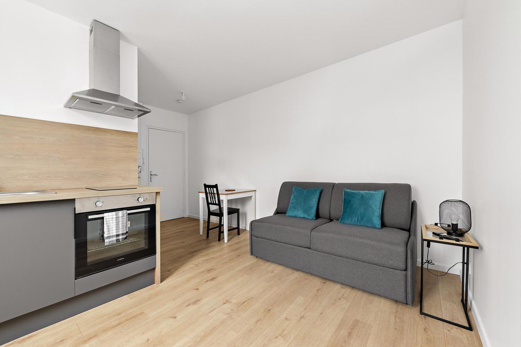 Coeur De - L'avenue Apartment *